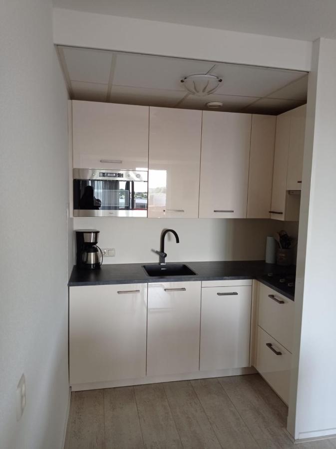 Appartement Ijsselmeer Makkum Strand Екстер'єр фото