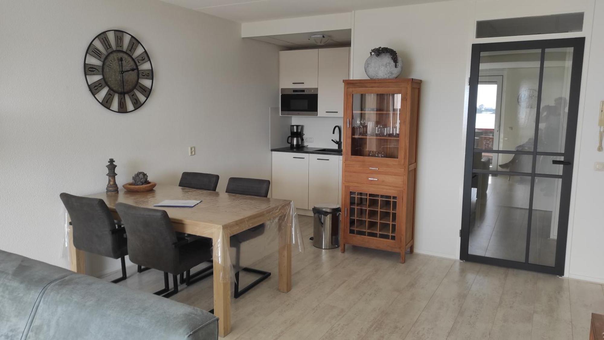 Appartement Ijsselmeer Makkum Strand Екстер'єр фото