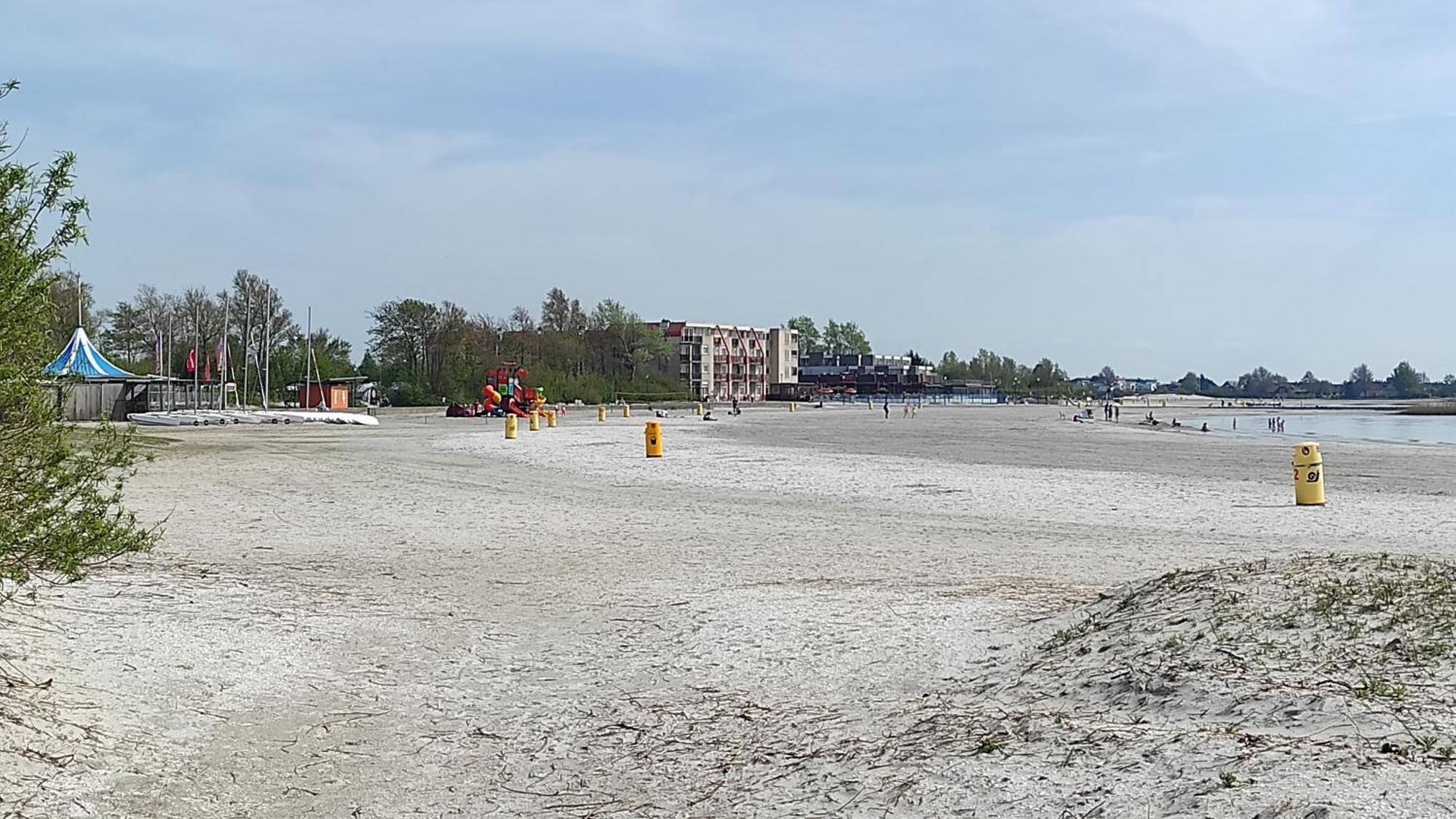 Appartement Ijsselmeer Makkum Strand Екстер'єр фото